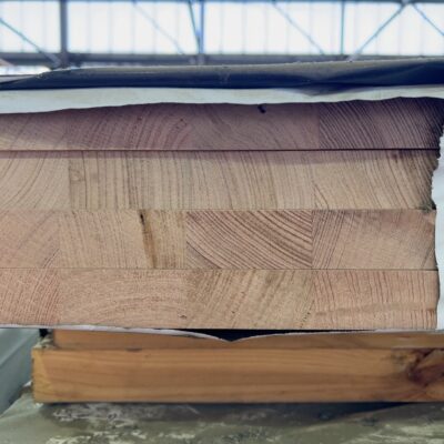 285X33 AUS OAK DAR LAM STANDARD GRADE KD HARDWOOD STAIR TREADS-12/0.93 285X33 AUS OAK DAR LAM STANDARD GRADE KD HARDWOOD STAIR TREADS-12/0.93