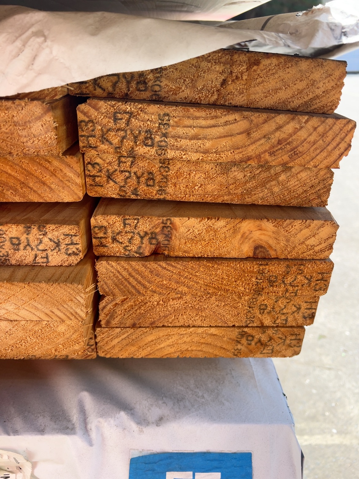 190X35 TAN E H3 F7 DAR TREATED PINE- 28/5.4 190X35 TAN E H3 F7 DAR TREATED PINE- 28/5.4