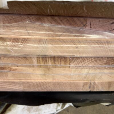 600X33 TAS OAK LAM KD HARDWOOD BENCHTOPS-12/2.4 600X33 TAS OAK LAM KD HARDWOOD BENCHTOPS-12/2.4