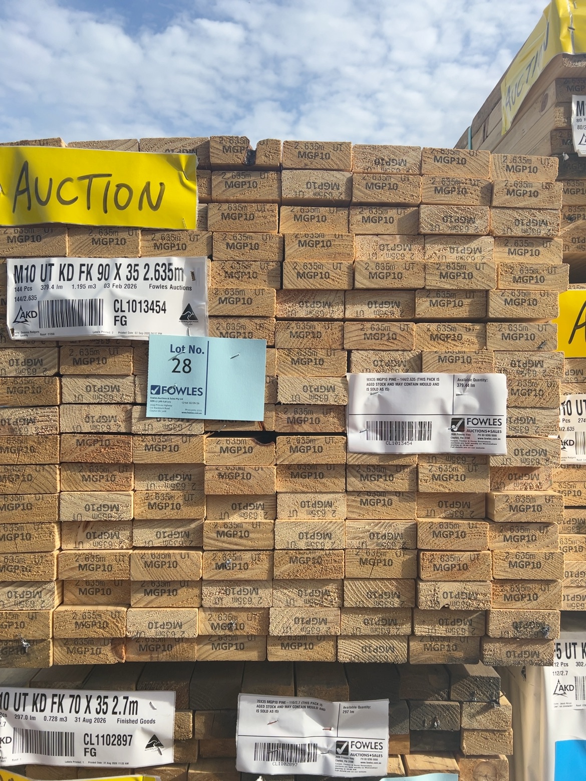 90X35 MGP10 PINE-144/2.635 (THIS PACK IS AGED STOCK AND MAY CONTAIN MOULD AND IS SOLD AS IS) 90X35 MGP10 PINE-144/2.635 (THIS PACK IS AGED STOCK AND MAY CONTAIN MOULD AND IS SOLD AS IS)