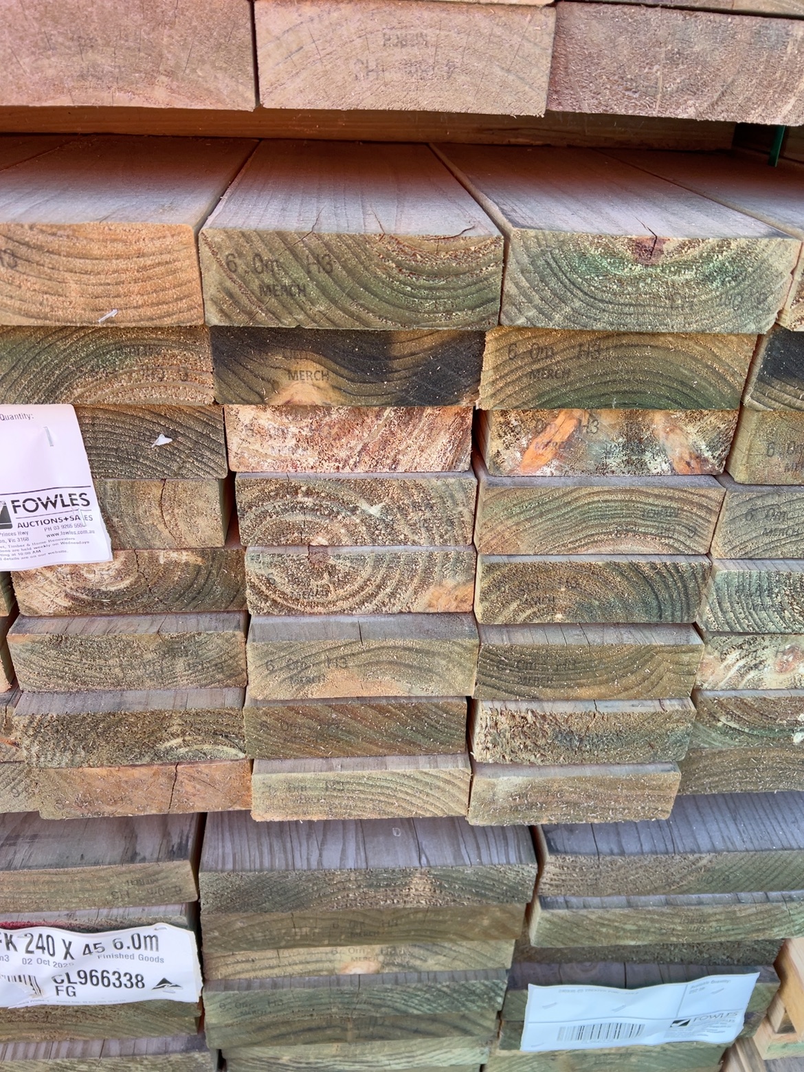 TRTD PINE RHD 140X45 6.0M TRTD PINE RHD 140X45 6.0M