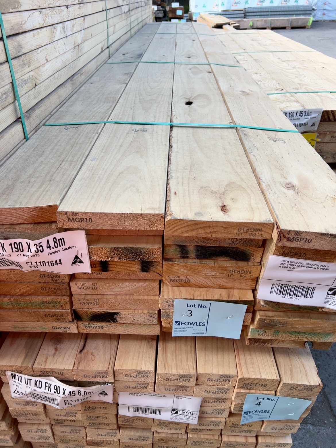 190X35 MGP10 PINE-36/4.8 (THIS PACK IS AGED STOCK AND MAY CONTAIN MOULD AND IS SOLD AS IS) 190X35 MGP10 PINE-36/4.8 (THIS PACK IS AGED STOCK AND MAY CONTAIN MOULD AND IS SOLD AS IS)