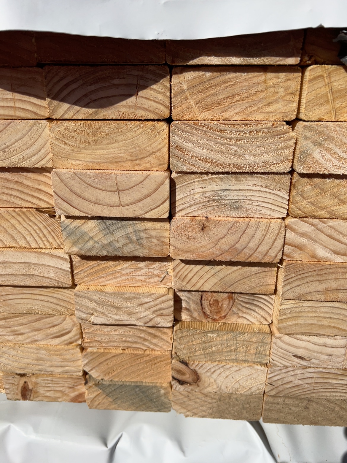90X35 UTILITY GRADE PINE- 112/2.4 (THIS PACK IS AGED STOCK AND SOLD AS IS) 90X35 UTILITY GRADE PINE- 112/2.4 (THIS PACK IS AGED STOCK AND SOLD AS IS)