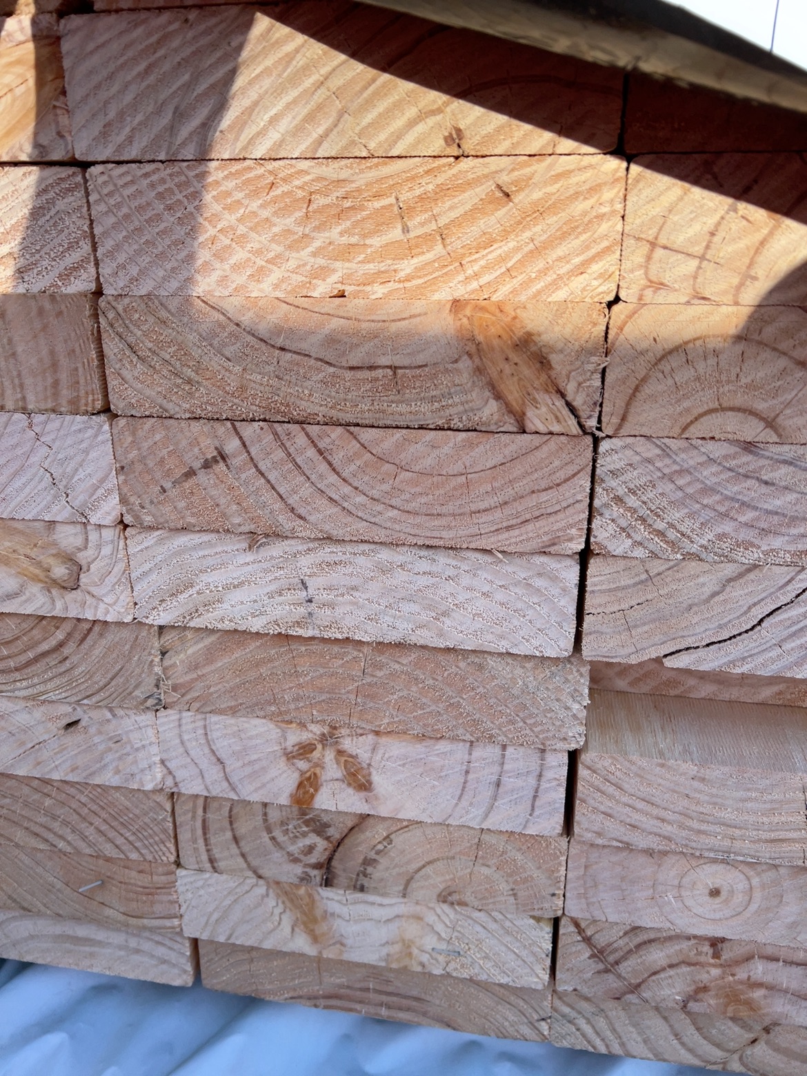 190X45 PINE UTILITY EXPORT GRADE- 44/6.0 190X45 PINE UTILITY EXPORT GRADE- 44/6.0