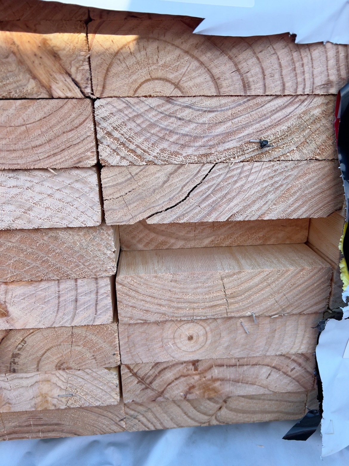 190X45 PINE UTILITY EXPORT GRADE- 44/6.0 190X45 PINE UTILITY EXPORT GRADE- 44/6.0