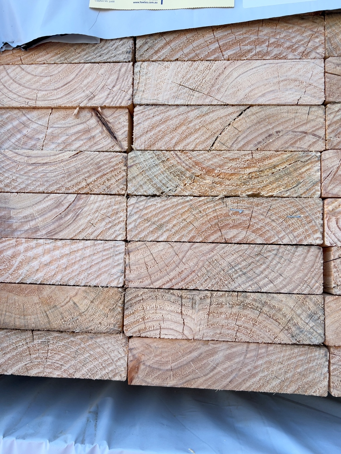 190X45 UTILITY EXPORT GRADE PINE-44/6.0 190X45 UTILITY EXPORT GRADE PINE-44/6.0