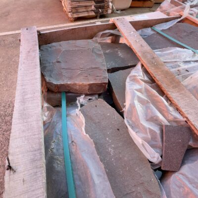 PALLET OF NATURAL BLUESTONE PILCHERS CRAZY PAVING, BETWEEN 300MM - 500MM LONG X 350MM - 450MM WIDE X 60MM THICK, ALL SIDES NATURAL, 8M2 PER PALLET PALLET OF NATURAL BLUESTONE PILCHERS CRAZY PAVING, BETWEEN 300MM - 500MM LONG X 350MM - 450MM WIDE X 60MM THICK, ALL SIDES NATURAL, 8M2 PER PALLET