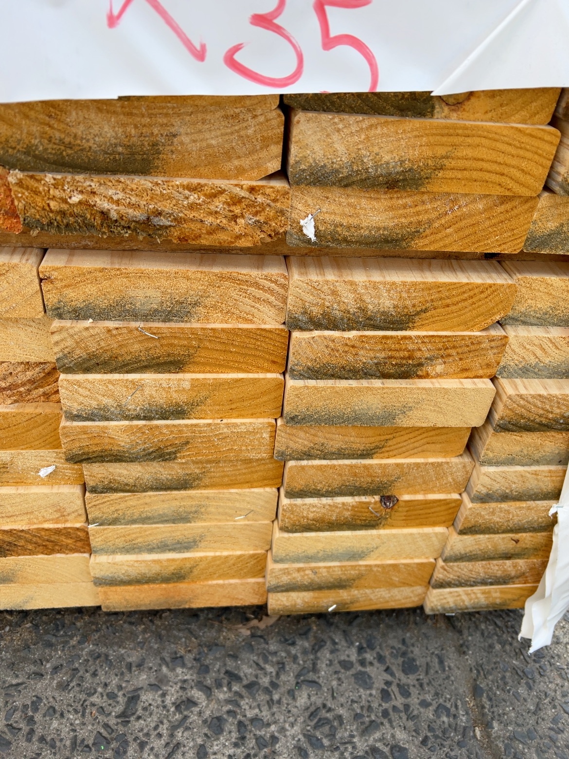 140X35 MGP10 PINE- 90/4.2 140X35 MGP10 PINE- 90/4.2