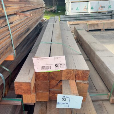 90X90 SKIP DRESSED KD HARDWOOD POSTS-4/2.4 13/2.1