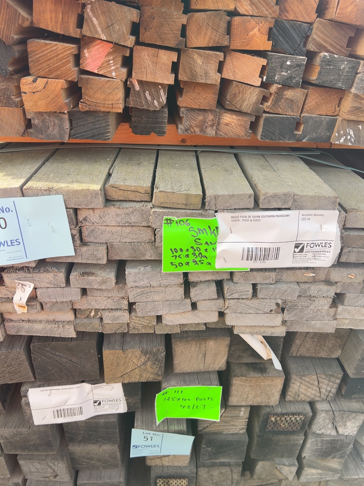 MIXED PACK OF SAWN SOUTHERN MAHOGANY 100X30, 75X30 & 50X25 MIXED PACK OF SAWN SOUTHERN MAHOGANY 100X30, 75X30 & 50X25