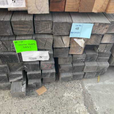 125X100 HARDWOOD SAWN POSTS-48/2.7 125X100 HARDWOOD SAWN POSTS-48/2.7