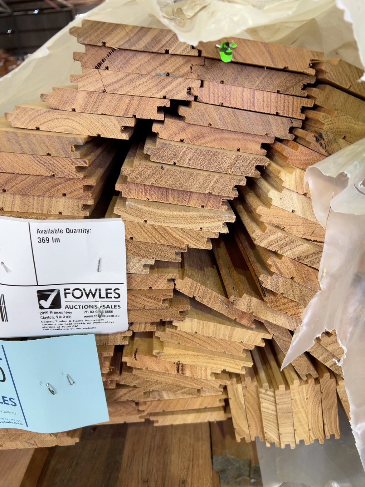 90X14 SPOTTED GUM OVERLAY FLOORING 90X14 SPOTTED GUM OVERLAY FLOORING