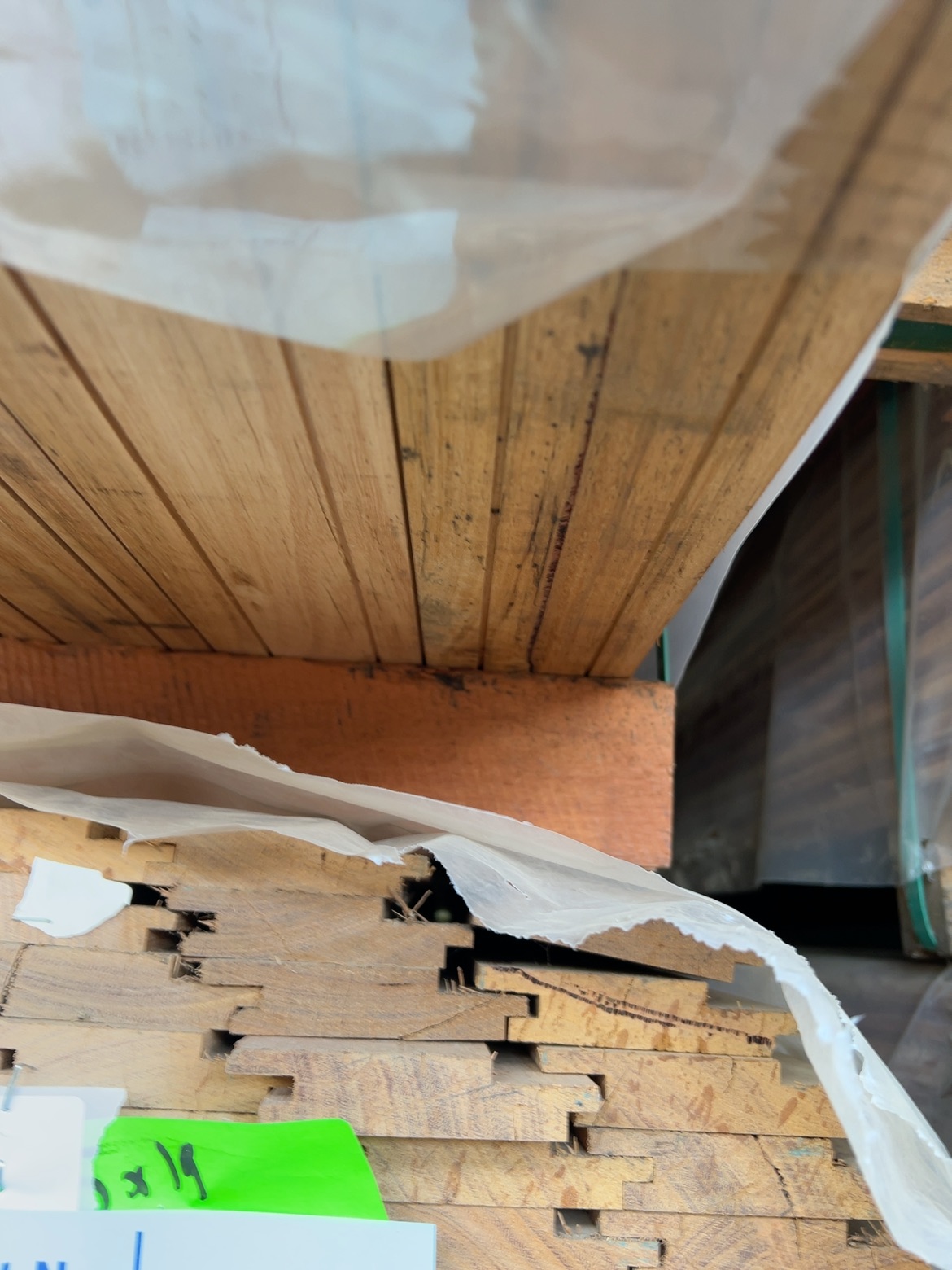 80X14 KD HARDWOOD OVERLAY FLOORING 80X14 KD HARDWOOD OVERLAY FLOORING