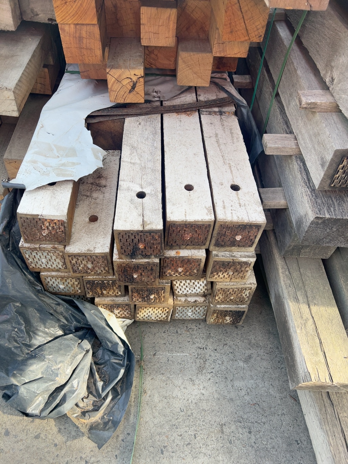 100X100 DRILLED CROSS ARMS-24/2.7 100X100 DRILLED CROSS ARMS-24/2.7