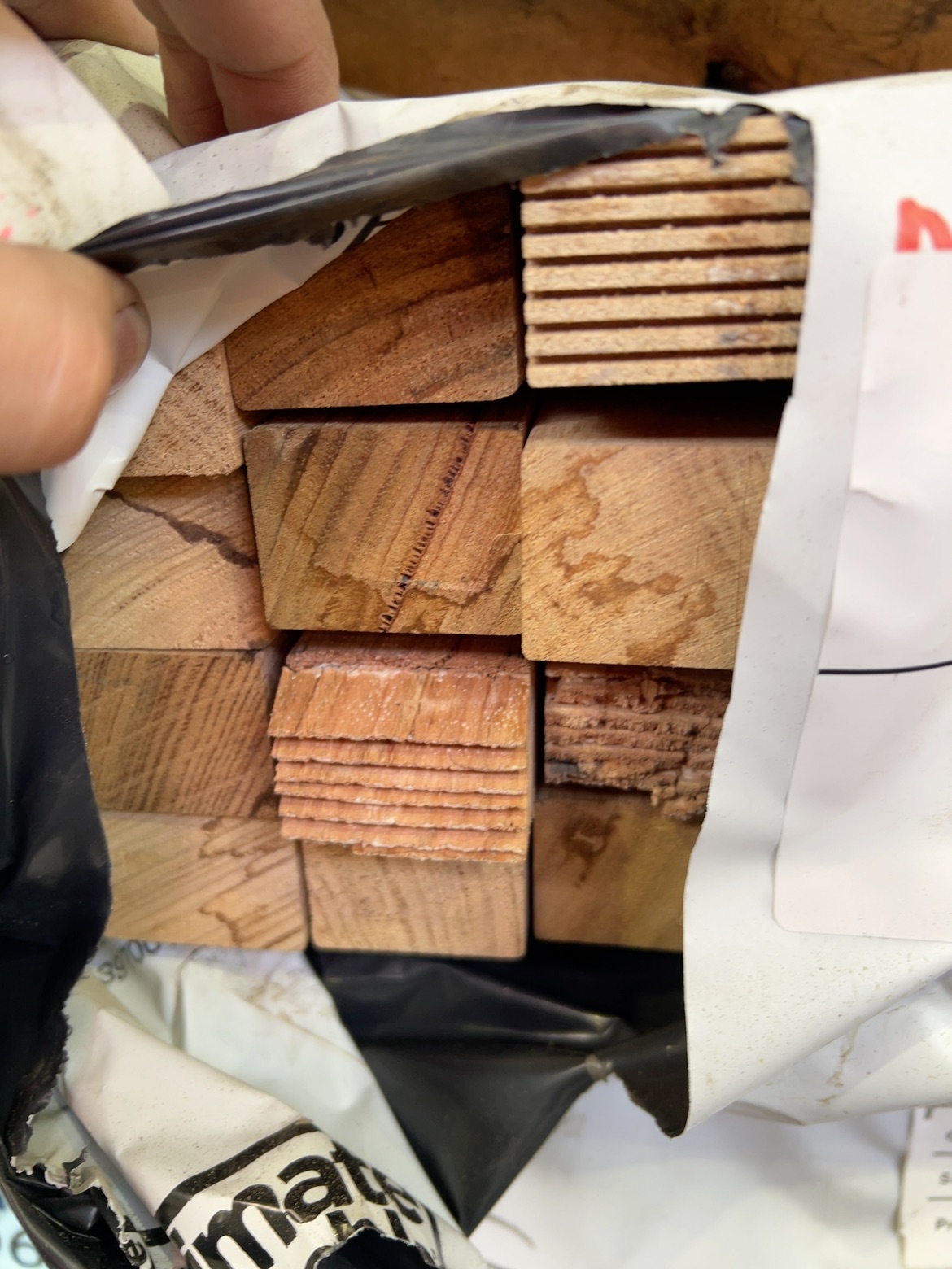 42X32 AUS OAK CLASSIC F/J KD HARDWOOD-55/5.4 42X32 AUS OAK CLASSIC F/J KD HARDWOOD-55/5.4