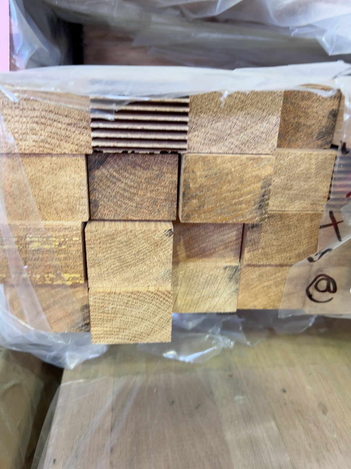 42X32 GLACIAL OAK DAR UTE KD HARDWOOD 42X32 GLACIAL OAK DAR UTE KD HARDWOOD