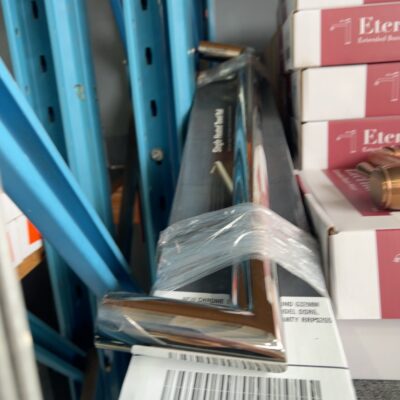 NEW CHROME THERMORAIL ROUND 632MM SINGLE HEATED TOWEL RAIL MODEL DSR6, 12V, 18WATT, 12 MONTH WARRANTY RRP$265 EA NEW CHROME THERMORAIL ROUND 632MM SINGLE HEATED TOWEL RAIL MODEL DSR6, 12V, 18WATT, 12 MONTH WARRANTY RRP$265 EA