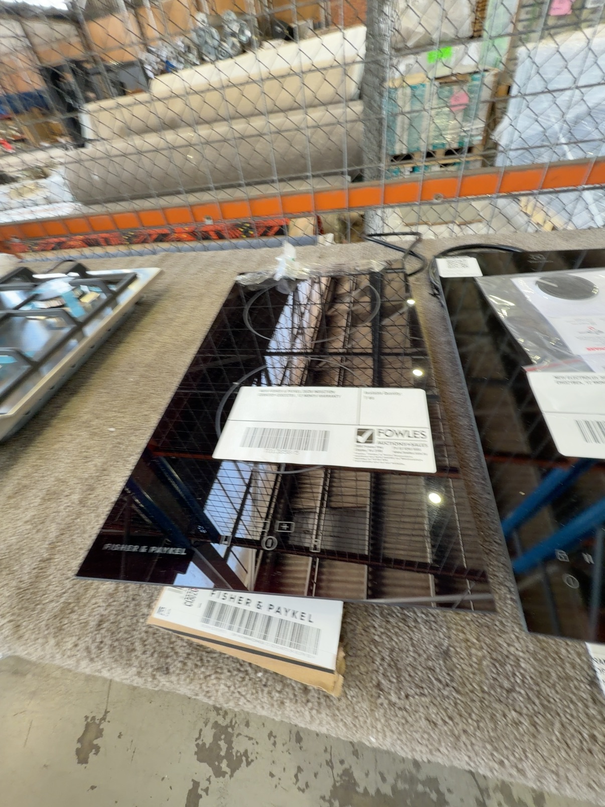 NEW FISHER & PAYKEL 30CM INDUCTION COOKTOP CI302CTB1, 12 MONTH WARRANTY NEW FISHER & PAYKEL 30CM INDUCTION COOKTOP CI302CTB1, 12 MONTH WARRANTY