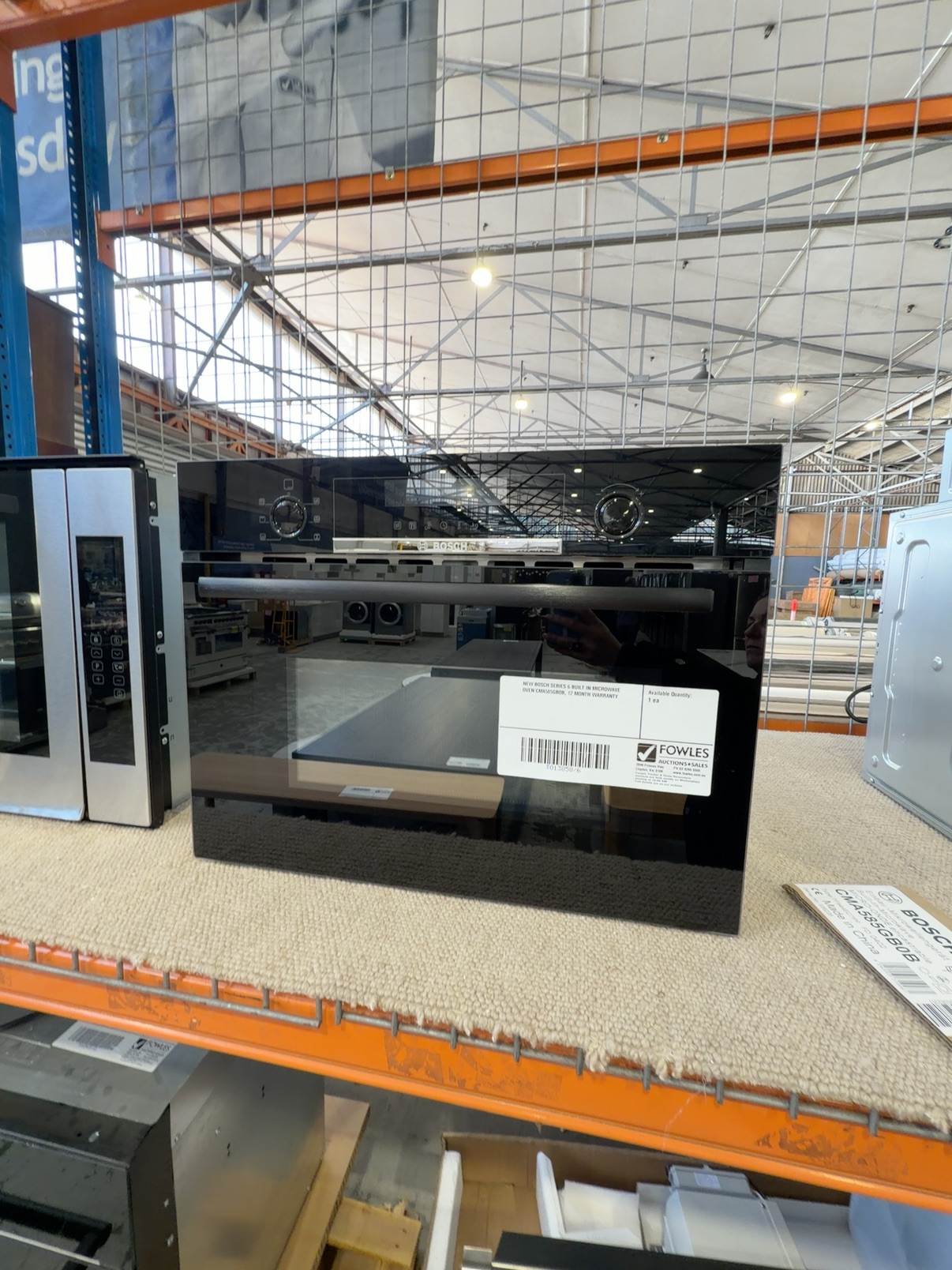 NEW BOSCH SERIES 6 BUILT IN MICROWAVE OVEN CMA585GBOB, 12 MONTH WARRANTY NEW BOSCH SERIES 6 BUILT IN MICROWAVE OVEN CMA585GBOB, 12 MONTH WARRANTY