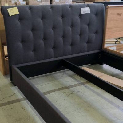NEW MEMPHIS SCROLLED KING SIZE BEDFRAME, WITH SCROLLED BUTTON UPHOLSTERED HIGH BEDHEAD, SLATE FABRIC, WITH STANDARD BASE