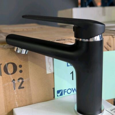 NEW VANITY TAP, MATTE BLACK WITH CHROME TRIM, 44-FA1001BK NEW VANITY TAP, MATTE BLACK WITH CHROME TRIM, 44-FA1001BK