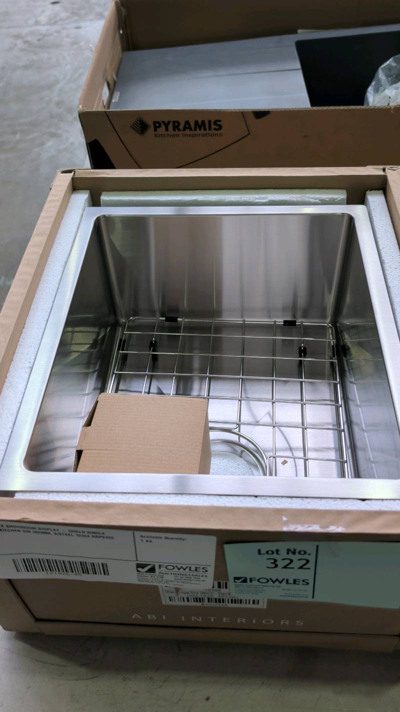 EX SHOWROOM DISPLAY - OHELO SINGLE KITCHEN SIN 380MM, S/STEEL 10354 RRP$499 EX SHOWROOM DISPLAY - OHELO SINGLE KITCHEN SIN 380MM, S/STEEL 10354 RRP$499
