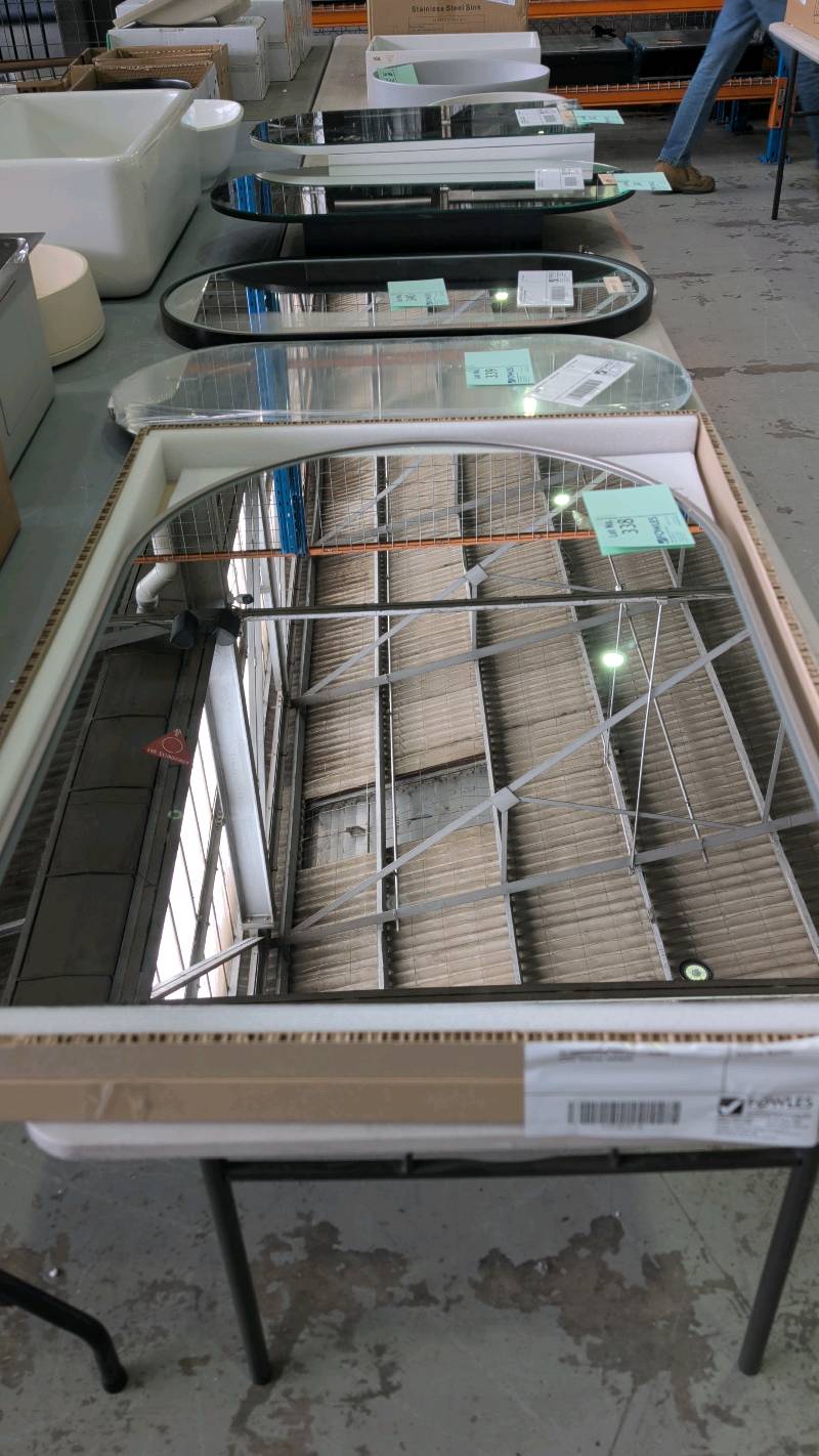 EX SHOWROOM DISPLAY - REMER FRAMELESS LED MIRROR 700MM X 1000MM, ARCH, GAR70D RRP$699 EX SHOWROOM DISPLAY - REMER FRAMELESS LED MIRROR 700MM X 1000MM, ARCH, GAR70D RRP$699