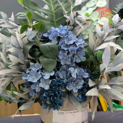 EX STAGING - FAUX FLORAL ARRANGEMENT, SOLD AS IS EX STAGING - FAUX FLORAL ARRANGEMENT, SOLD AS IS