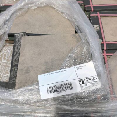 PALLET OF 300MM X 300MM GREY TILE PALLET OF 300MM X 300MM GREY TILE