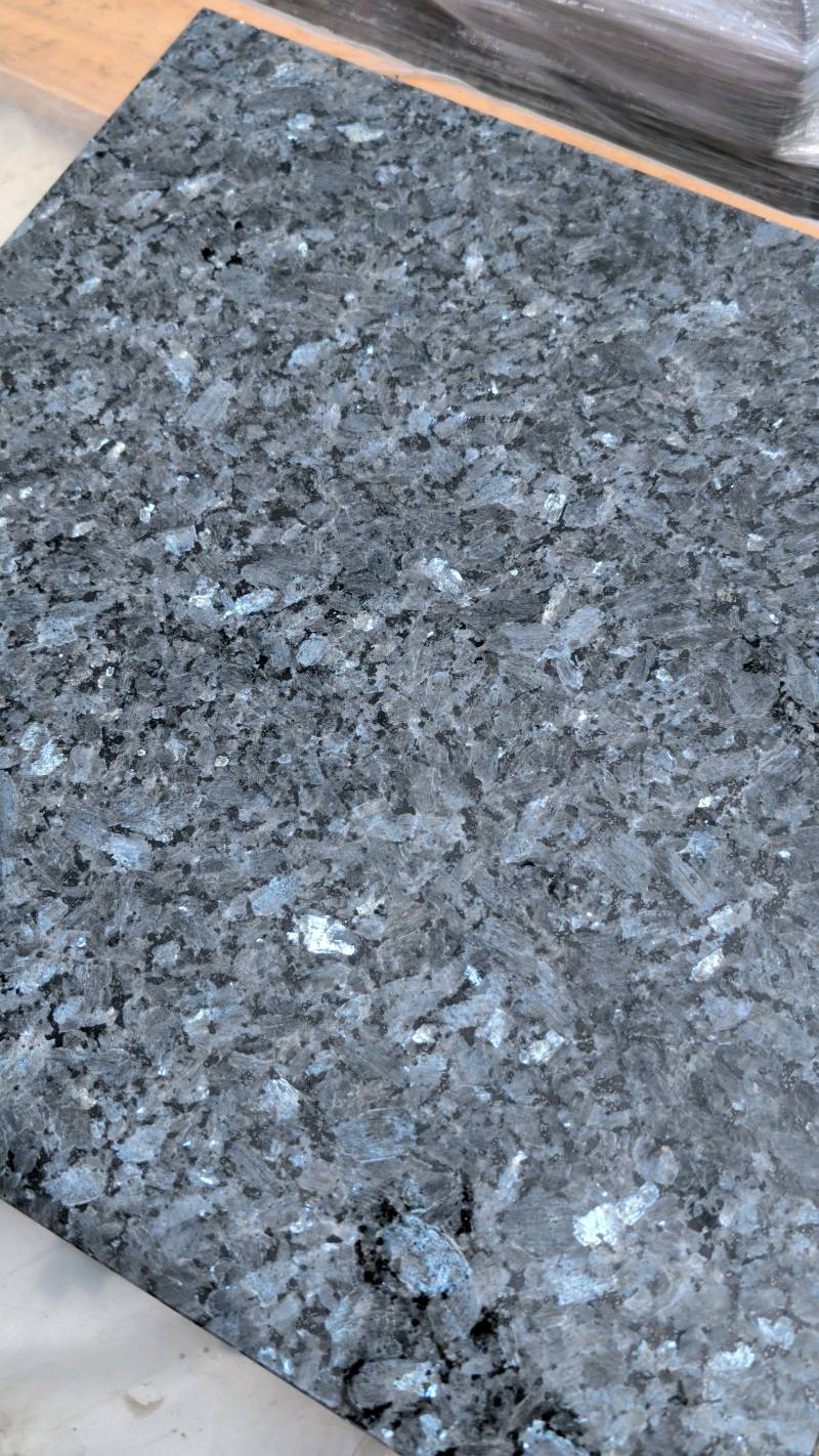 PALLET OF 450MM X 450MM GLOSS BLUE PEARL STONE TILE PALLET OF 450MM X 450MM GLOSS BLUE PEARL STONE TILE