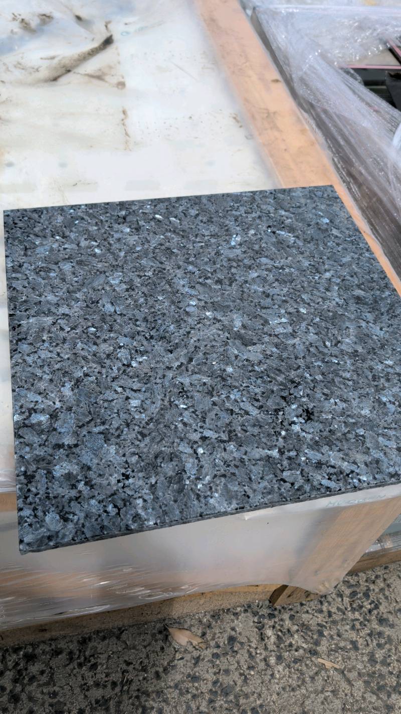 PALLET OF 450MM X 450MM GLOSS BLUE PEARL STONE TILE PALLET OF 450MM X 450MM GLOSS BLUE PEARL STONE TILE