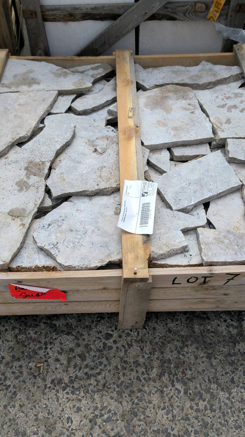 PALLET OF SILVER CRAZY STONE PAVERS, RANDOM SIZES, SOLD AS IS PALLET OF SILVER CRAZY STONE PAVERS, RANDOM SIZES, SOLD AS IS