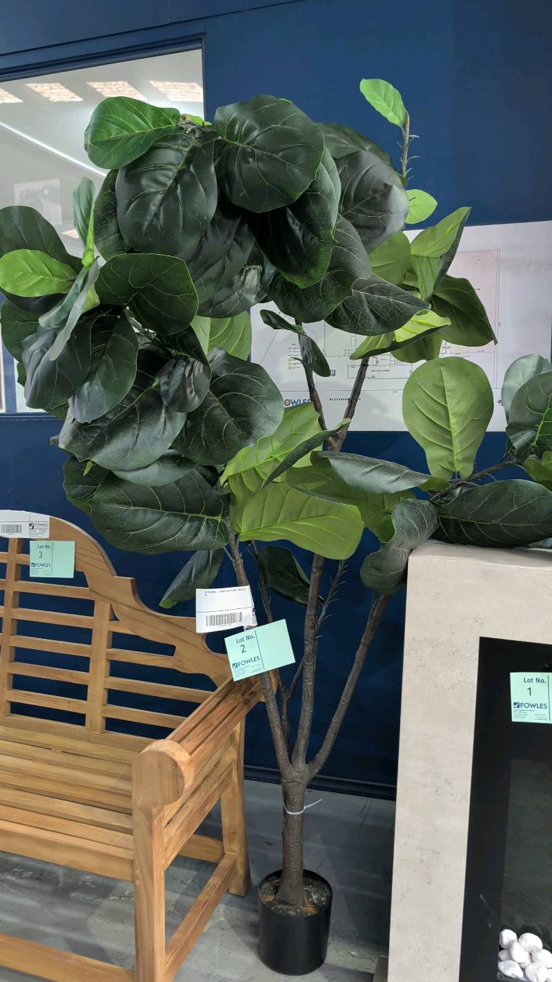 EX STAGING - LARGE FAUX PLANT, SOLD AS IS EX STAGING - LARGE FAUX PLANT, SOLD AS IS