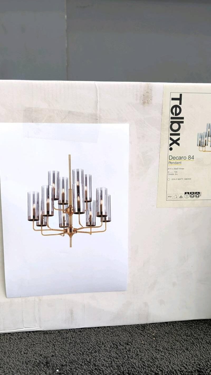 NEW DECARO 12 LIGHT MODERN CHANDELIER, GOLD FRAME & SMOKE GLASS, RRP$2199 DECARO PE84-GD NEW DECARO 12 LIGHT MODERN CHANDELIER, GOLD FRAME & SMOKE GLASS, RRP$2199 DECARO PE84-GD