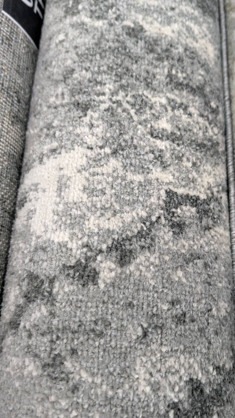 NEW RUG RUNNER 80CM WIDE X 3M LONG, QUADALIO MEDALLION 996 LIGHT GREY, POLYPROPYLENE, MADE IN TURKEY NEW RUG RUNNER 80CM WIDE X 3M LONG, QUADALIO MEDALLION 996 LIGHT GREY, POLYPROPYLENE, MADE IN TURKEY