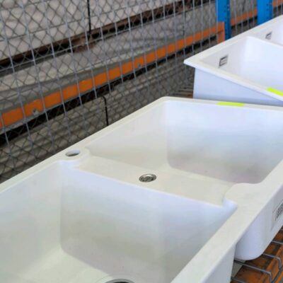 EX SHOWROOM DISPLAY - UNDERMOUNT ABEY SCHOCK WHITE DOUBLE BOWL SINK EX SHOWROOM DISPLAY - UNDERMOUNT ABEY SCHOCK WHITE DOUBLE BOWL SINK