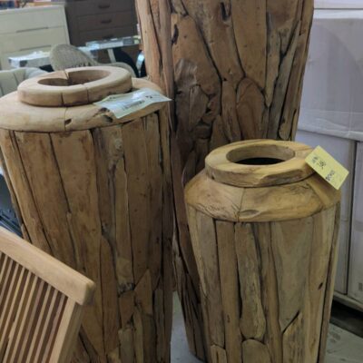 NEW DRIFTWOOD TIMBER SET OF 3 LARGE URNS, RRP$1450 NEW DRIFTWOOD TIMBER SET OF 3 LARGE URNS, RRP$1450