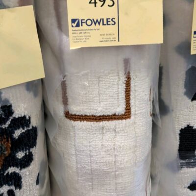 NEW PATTERNED POLYESTER RUG 190CM X 280CM
