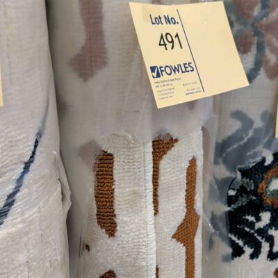 NEW PATTERNED POLYESTER RUG 190CM X 280CM