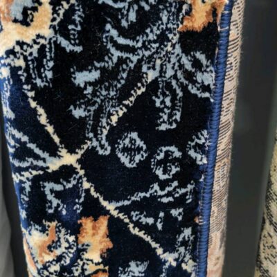 EX DISPLAY RUG 160CM X 230CM EX DISPLAY RUG 160CM X 230CM
