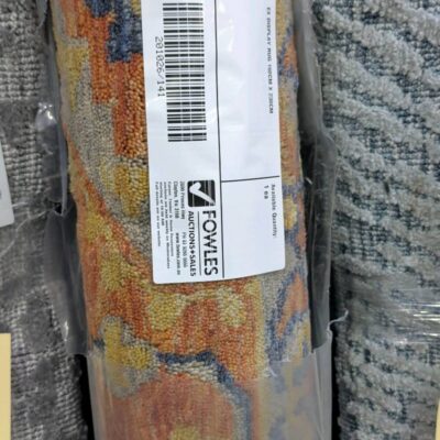 EX DISPLAY RUG 160CM X 230CM EX DISPLAY RUG 160CM X 230CM
