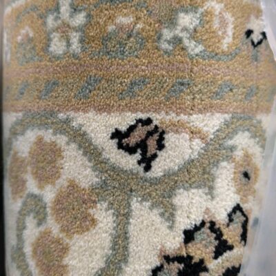 BRAND NEW RUG - NZ WOOL 190CM X 280CM BRAND NEW RUG - NZ WOOL 190CM X 280CM