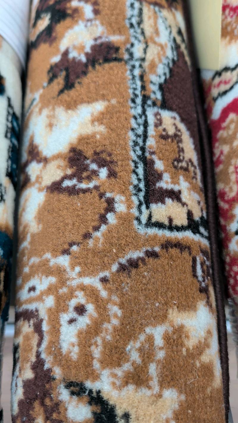 NEW PATTERNED HALLWAY RUNNER 80CM X 160CM NEW PATTERNED HALLWAY RUNNER 80CM X 160CM