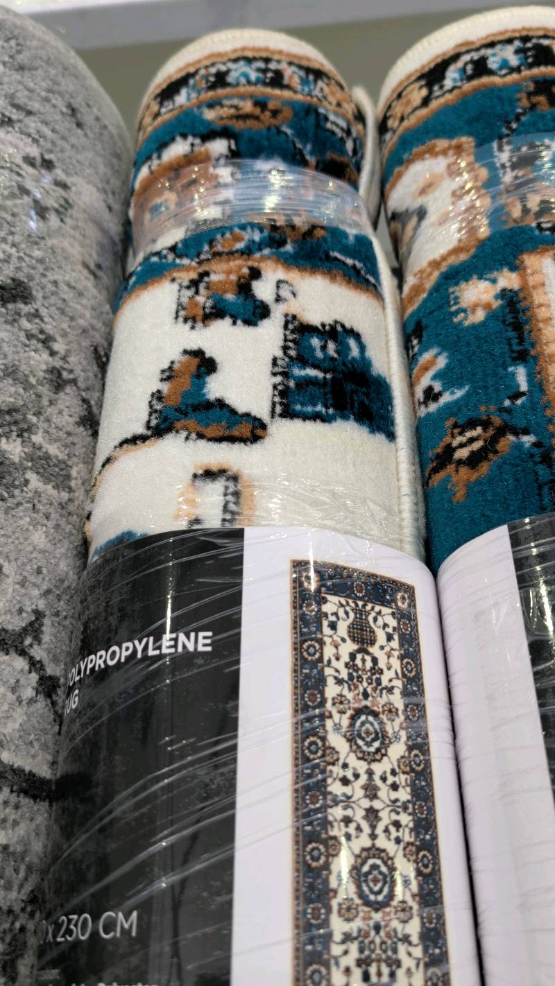 NEW PATTERNED HALLWAY RUNNER 80CM X 160CM NEW PATTERNED HALLWAY RUNNER 80CM X 160CM