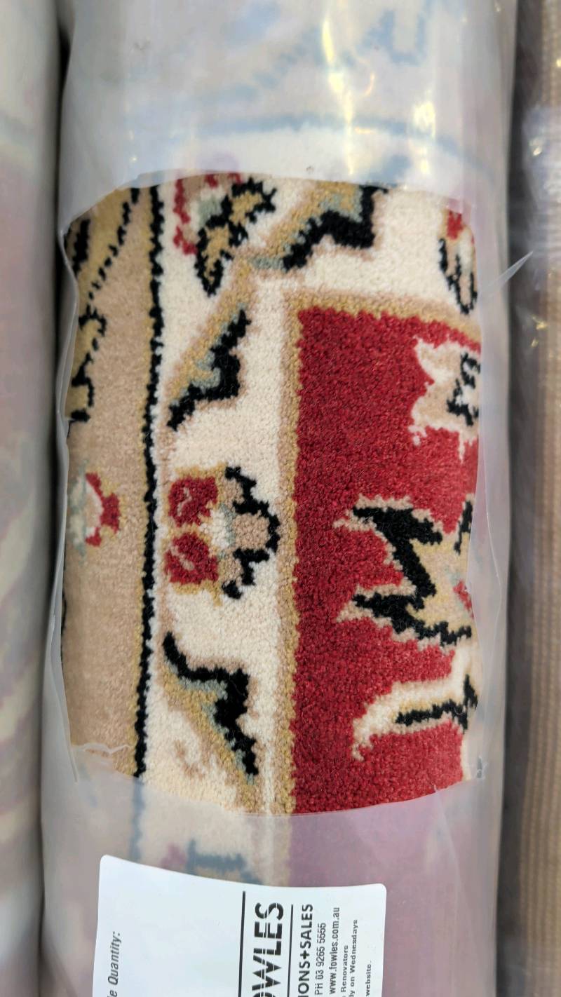 BRAND NEW PURE NZ WOOL RUG 1900MM X 2800MM RRP$999, SOLD AS IS BRAND NEW PURE NZ WOOL RUG 1900MM X 2800MM RRP$999, SOLD AS IS