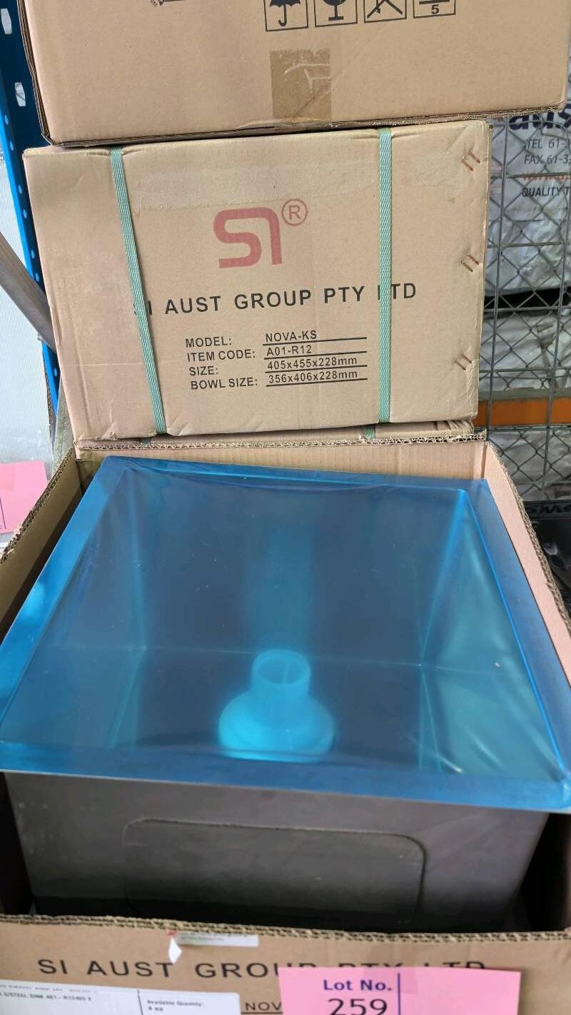 NEW NOVA S/STEEL SINK A01-R12 405 X 455MM NEW NOVA S/STEEL SINK A01-R12 405 X 455MM