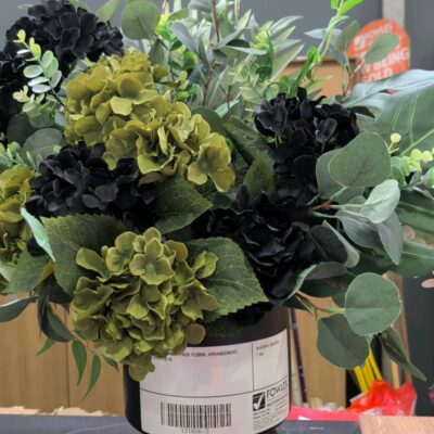 EX STAGING - FAUX FLORAL ARRANGEMENT, SOLD AS IS EX STAGING - FAUX FLORAL ARRANGEMENT, SOLD AS IS