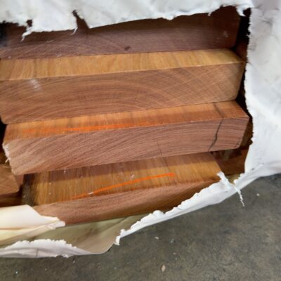 190X35 FEATURE GRADE SPOTTED GUM 190X35 FEATURE GRADE SPOTTED GUM