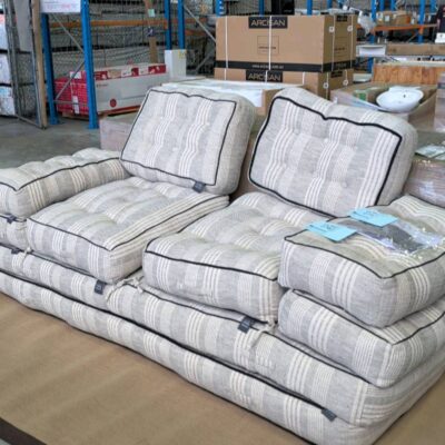 NEW AGURA MODULAR SEATING, 10 PIECE MODLAR GREY & WHITE RRP$1499 NEW AGURA MODULAR SEATING, 10 PIECE MODLAR GREY & WHITE RRP$1499
