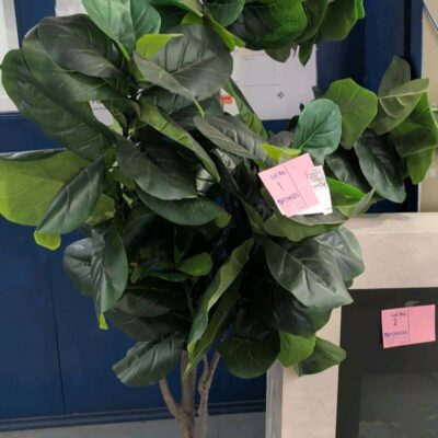 EX STAGING - LARGE FAUX PLANT SOLD AS IS EX STAGING - LARGE FAUX PLANT SOLD AS IS